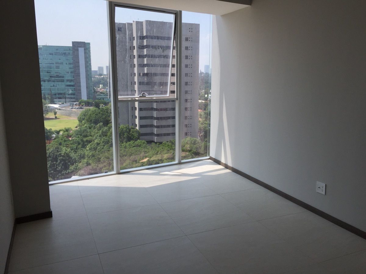 31 de 49: RECÁMARA PRINCIPAL CON VISTAS