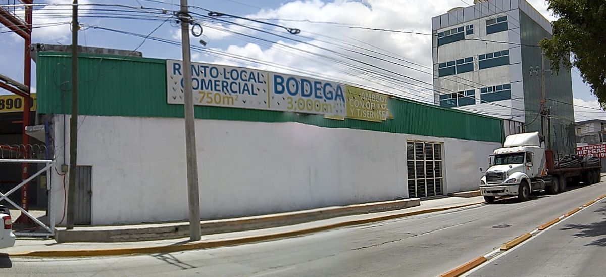 AllProperty - Se renta local comercial en Blvd Valsequillo, Puebla