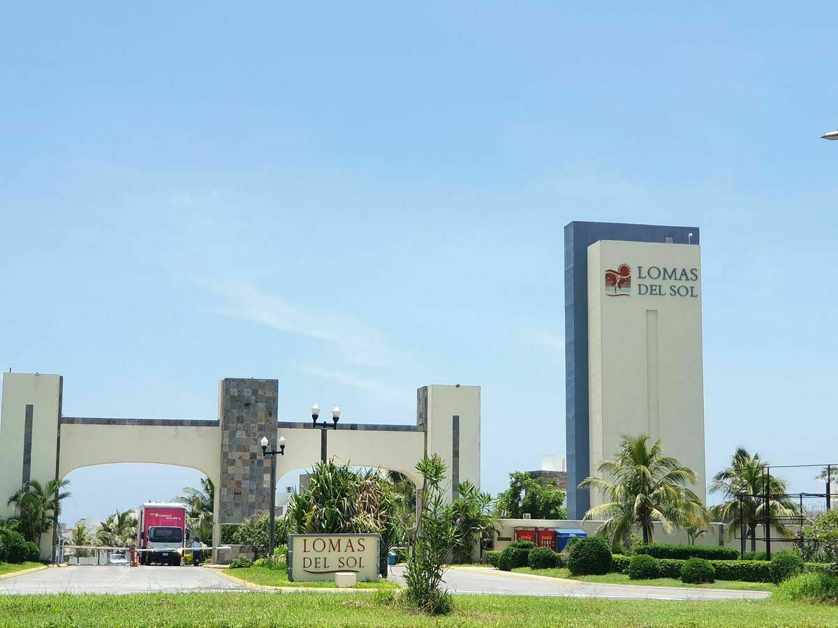 ULTIMO TERRENO en Venta Frente Al Mar Fraccionamiento Lomas del Sol