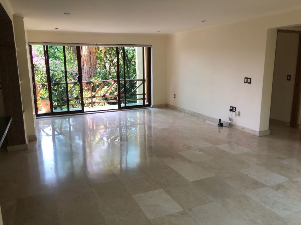 9 de 16: Sala-Comedor