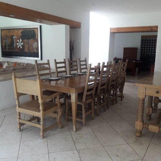 7 de 20: Increíble comedor amueblado y bien iluminado