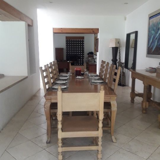 6 de 20: Increíble comedor amueblado y bien iluminado