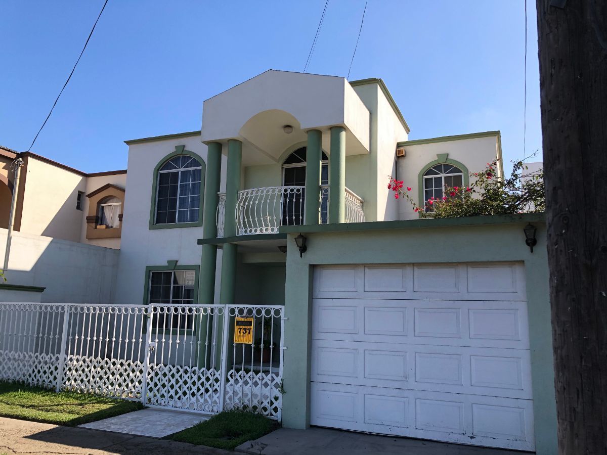 CASA AMPLIA EN VENTA EN VALLE DORADO RESIDENCIAL EasyBroker