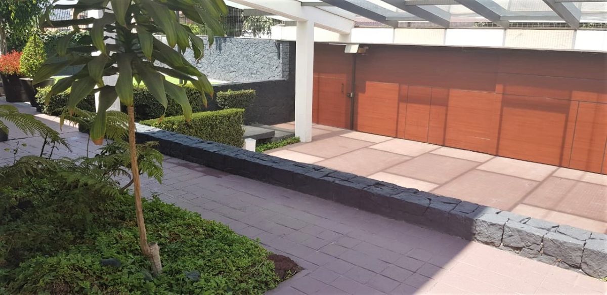 1 de 14: CARMEN LABORIN - VENDE CASA DE 520 M2. EN #SATÉLITE #EDOMEX