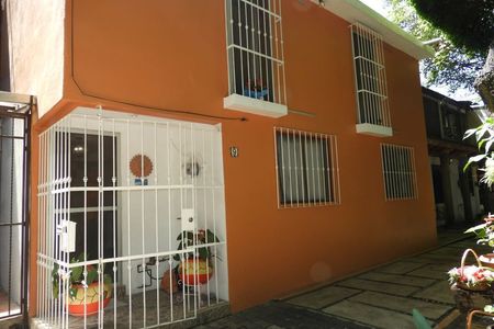 Venta de casa sola, Col. Las Aguilas, Cuernavaca...Clave 2837eb | EasyBroker