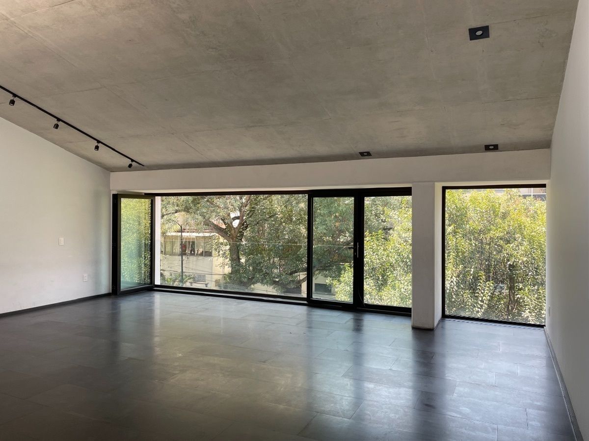 1 de 27: Estancia vista arbolada