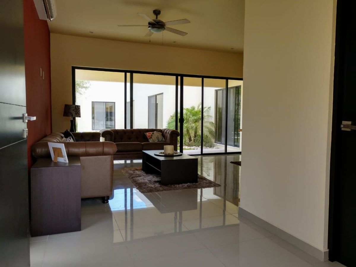 Casa en condominio en Conkal, Conkal, foto 3 de 24