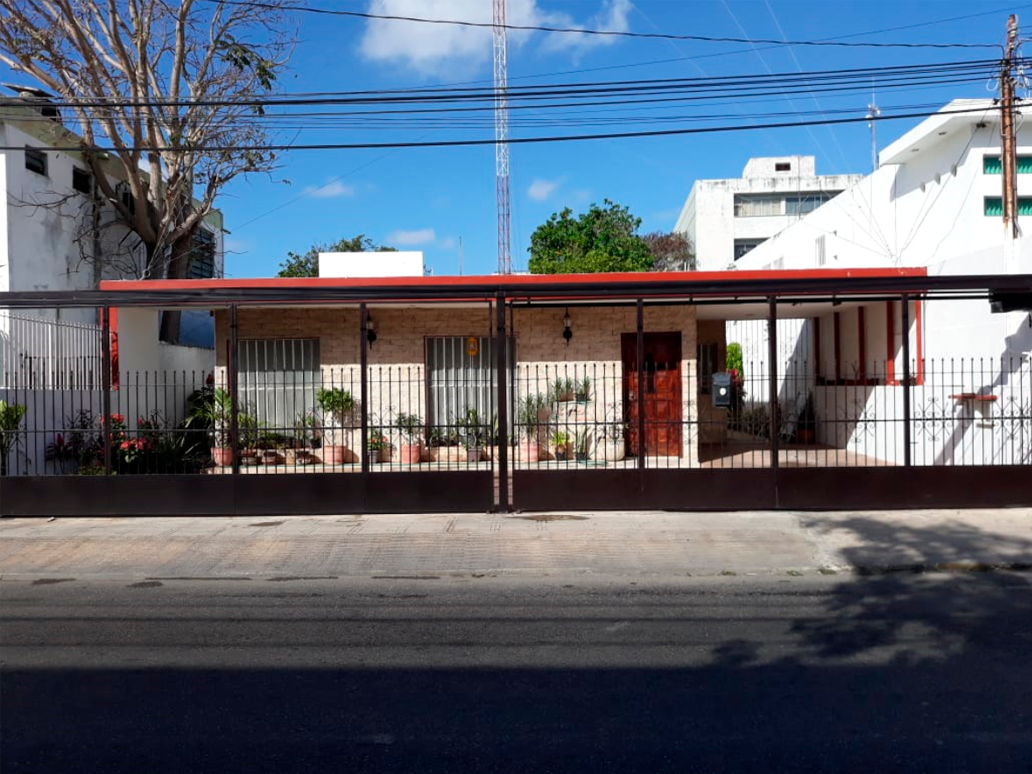 Casa en venta en el centro de Mérida cerca de Paseo Montejo | EasyBroker