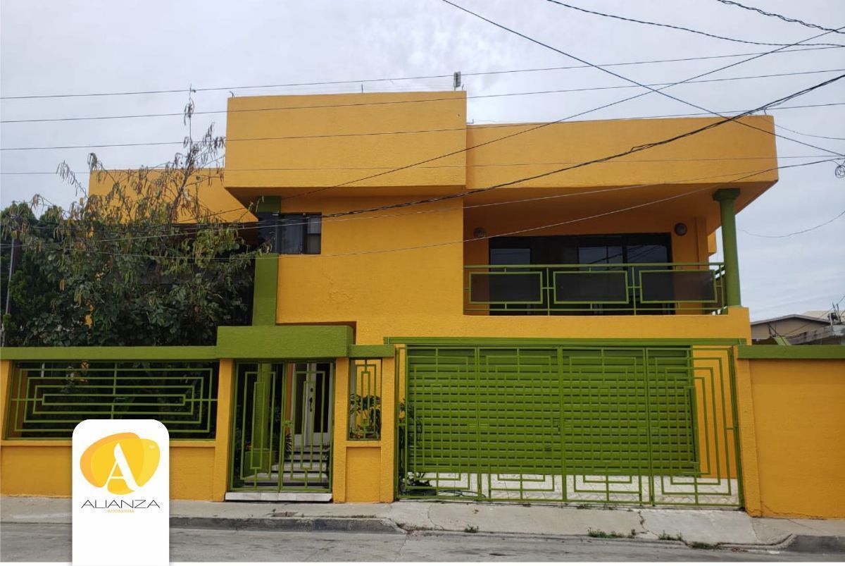 Casa en venta, Otay Universidad, cerca de la UABC y Garita de Otay |  EasyBroker