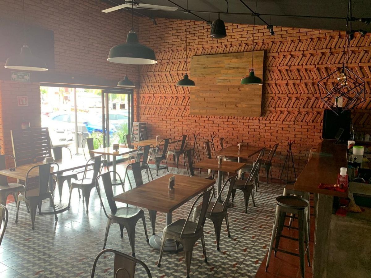 Renta de local con traspaso de restaurant EasyBroker