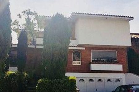 CASA EN VENTA EN METEPEC RESIDENCIAL COUNTRY CLUB | EasyBroker