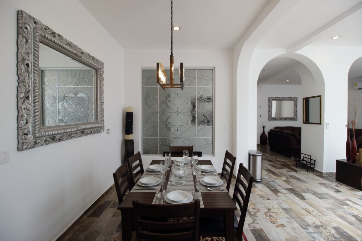 12 de 45: Comedor para 6 comensales