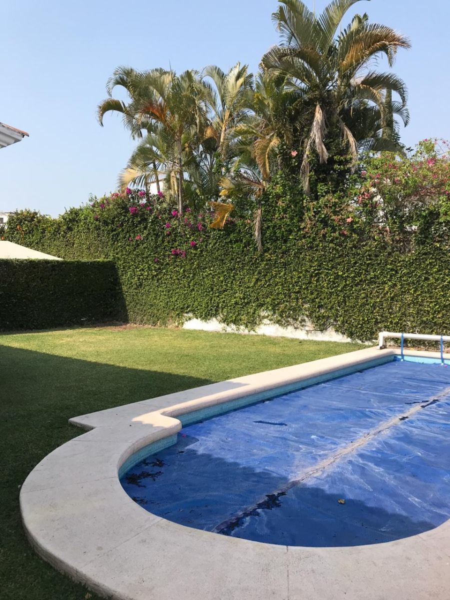 2 de 9: Alberca agua caliente con paneles solares