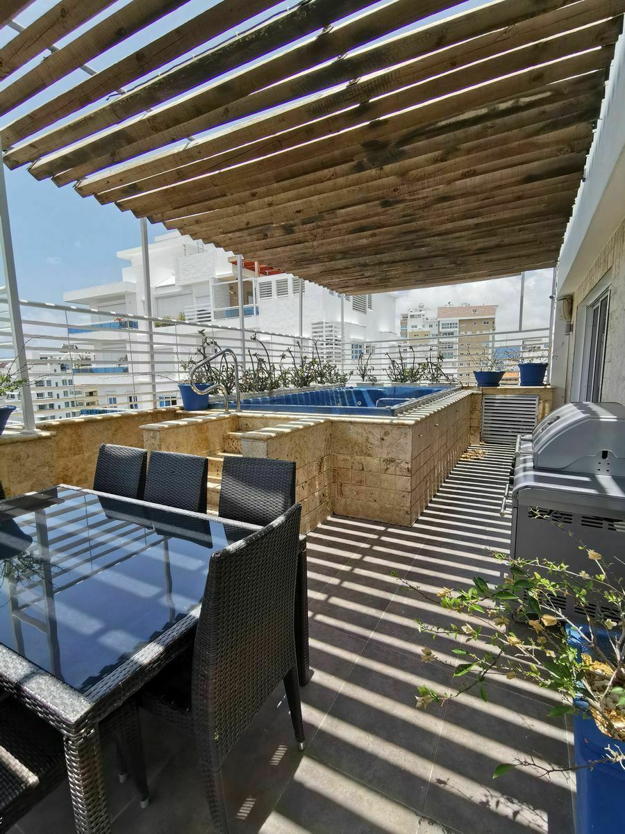 5 de 26: Terraza 2ndo nivel