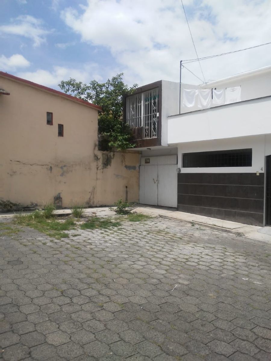 CASA EN VENTA, EN MORELIA, FOVISSSTE MORELOS, PARA REMODELAR SG/10 |  EasyBroker