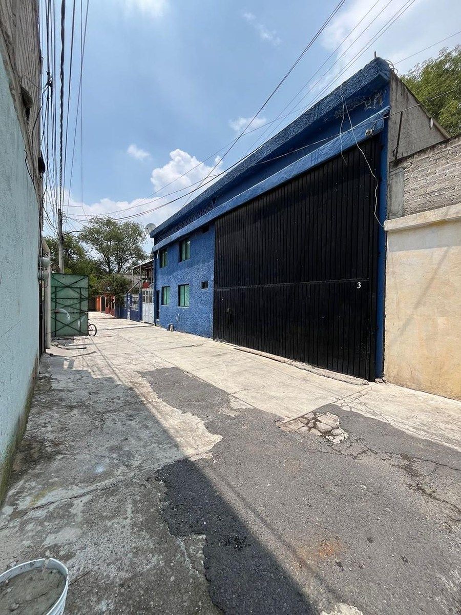 Oficinas con bodega en San Miguel Xochimanga 200m2 amueblada, photo 1 of 22