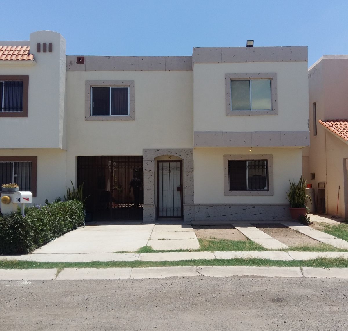 BAJA Casa en venta en Azores Residencial al Sur Poniente de Hermosillo,  Sonora. | EasyBroker