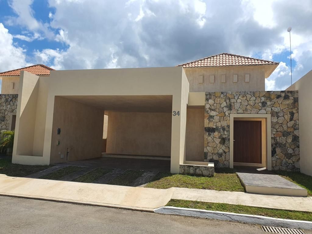Casa en Conkal, Conkal, foto 2 de 42
