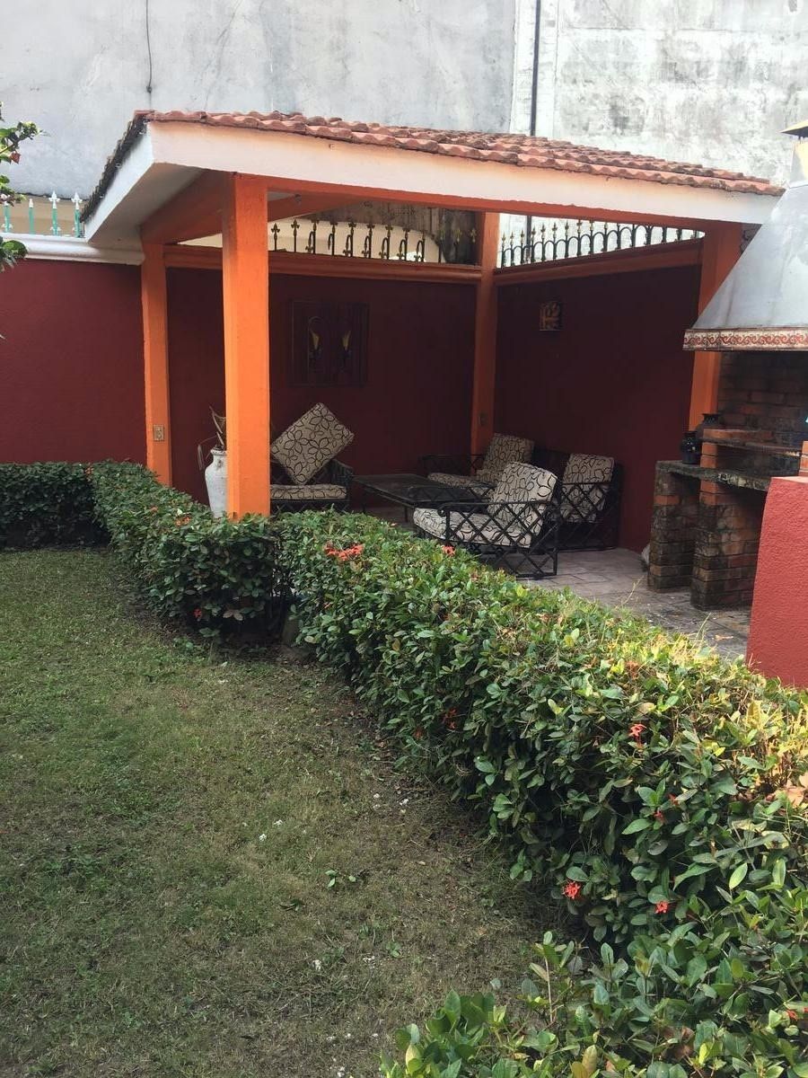 1 de 8: pasa un rato agradable con la familia y amigos.