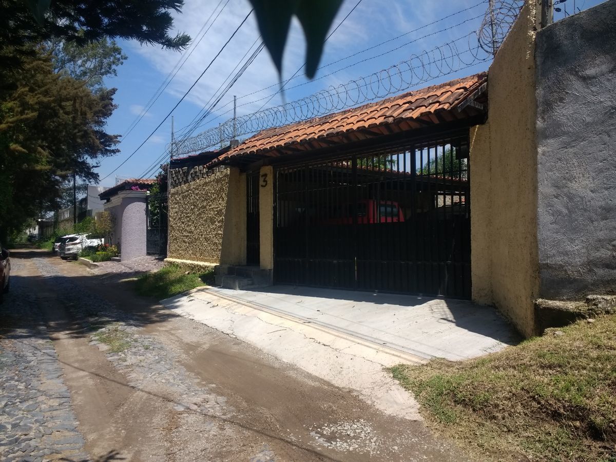 Casa en Venta, Col. San Agustín, Tlajomulco de Zúñiga, Jalisco | EasyBroker