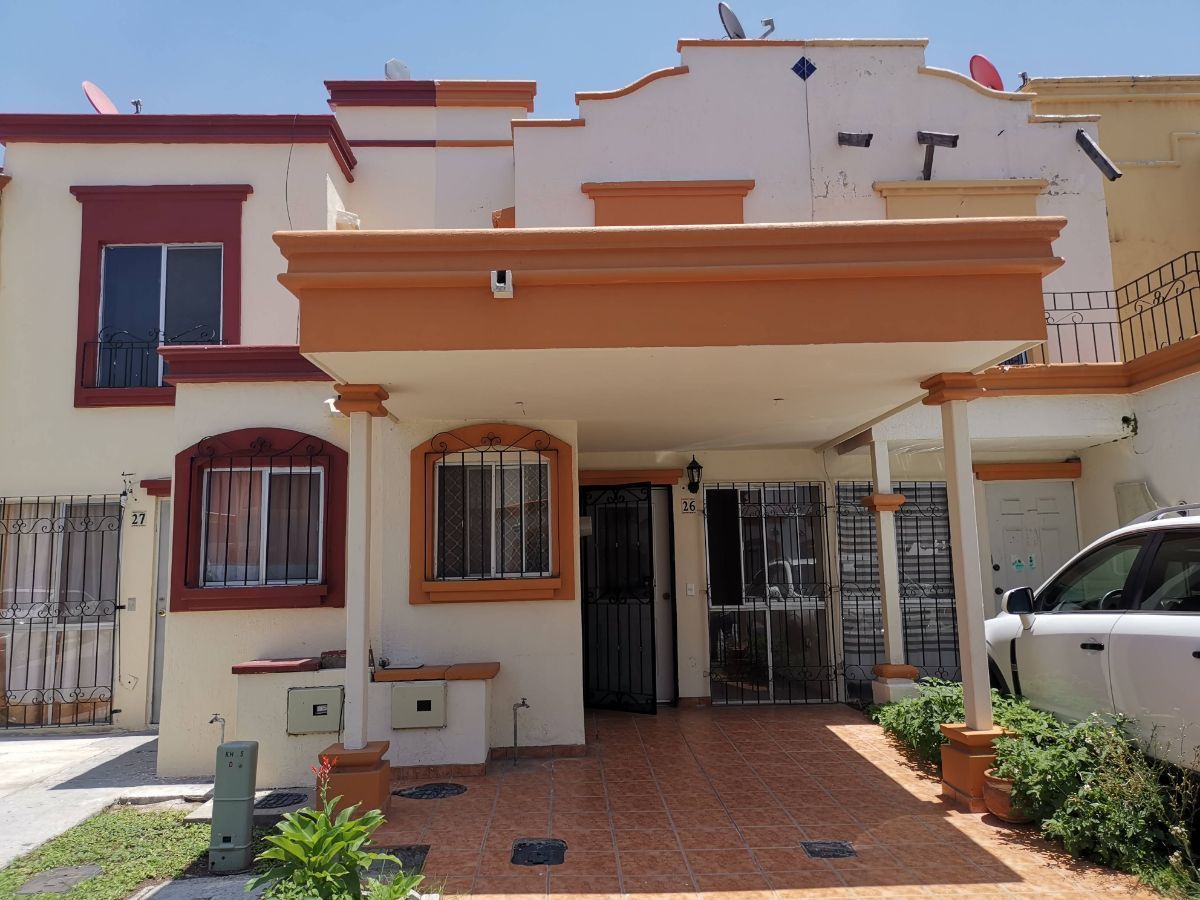 casa en venta en Real de Valle Tlajomulco | EasyBroker