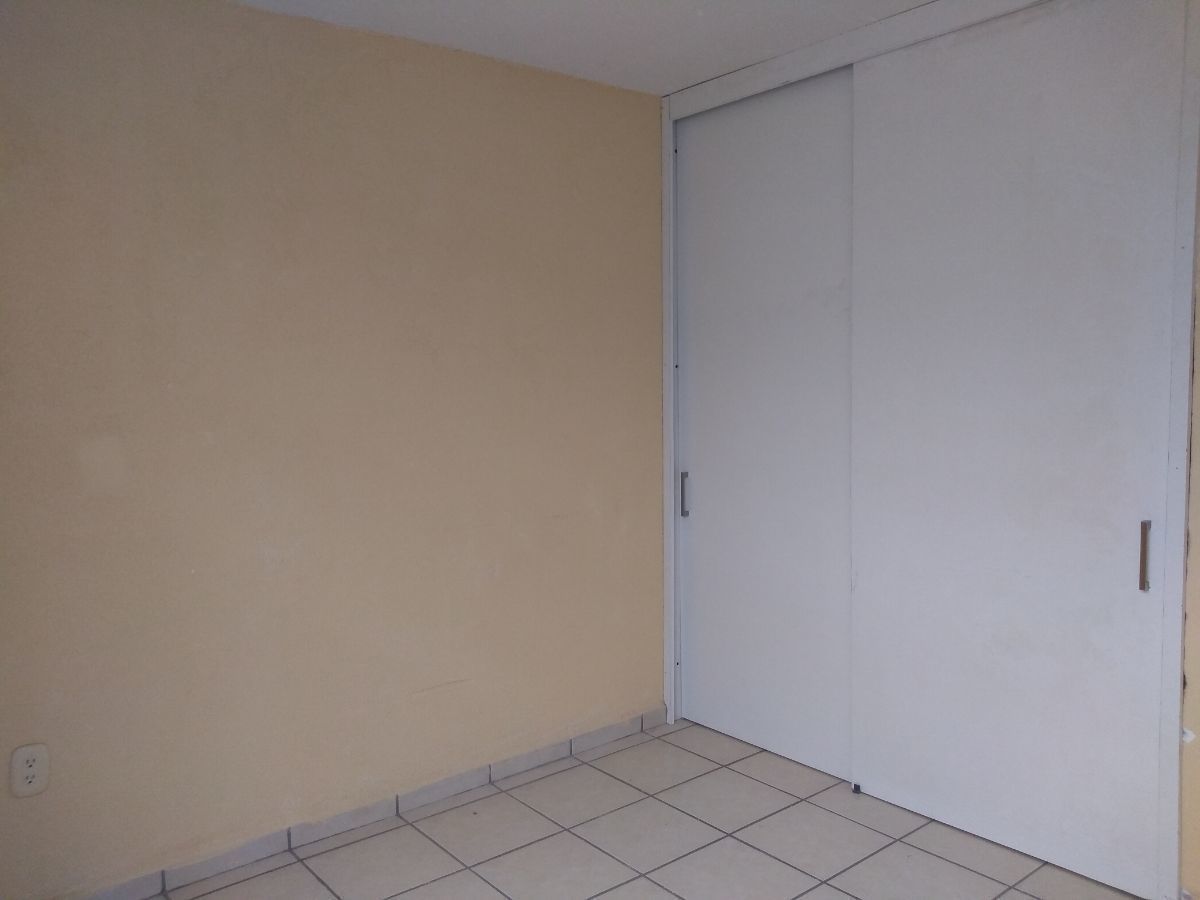 Casa en Brisas de San Nicolás, León, foto 9 de 11