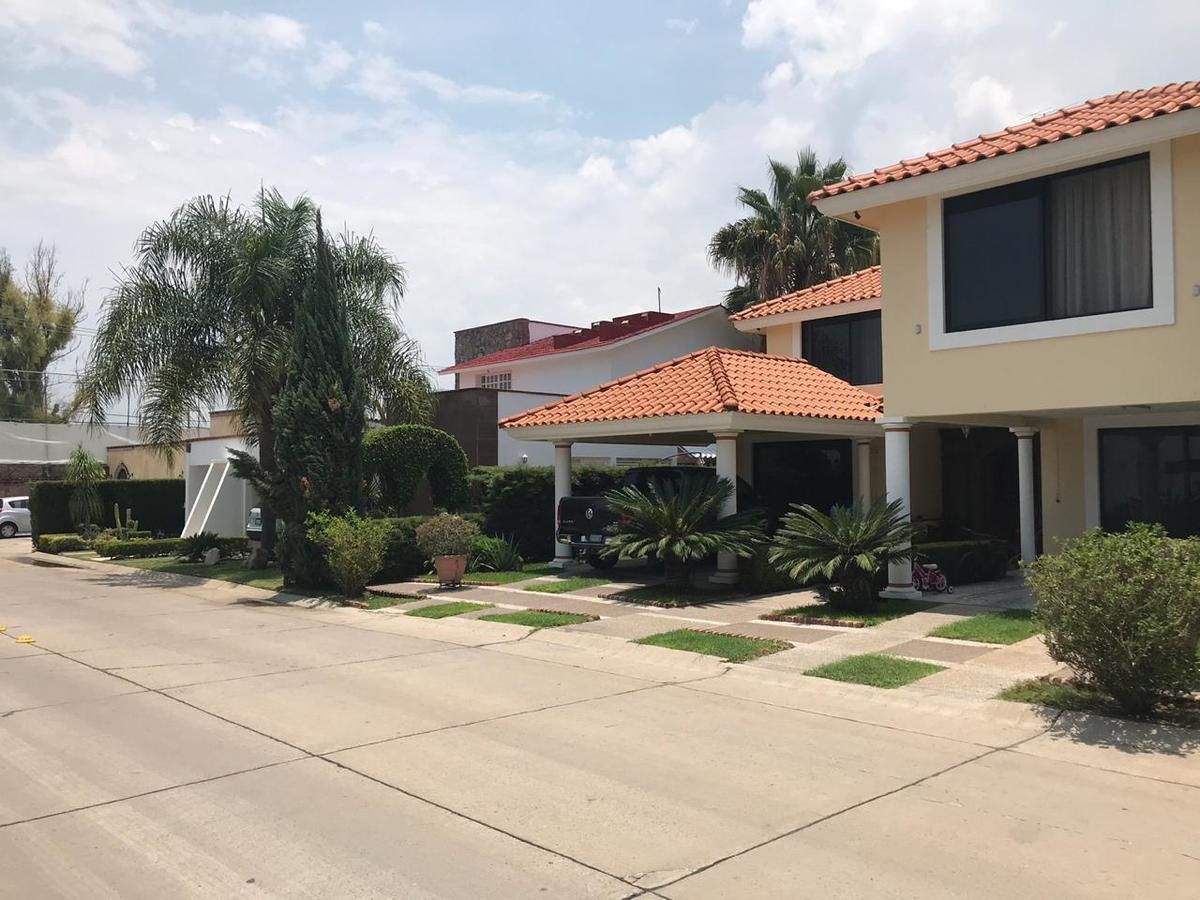 CASA EN VENTA HACIENDA CLUB DE GOLF LEÓN, GTO | EasyBroker