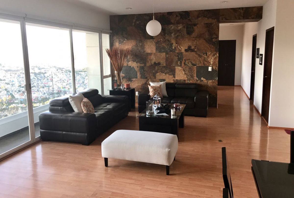 3 de 27: Sala
