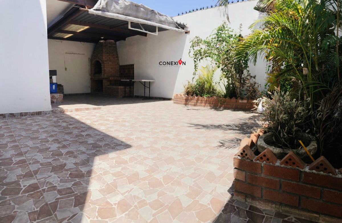 4 de 10: Casas en venta con patio y asador, Guadalupe, Nuevo León