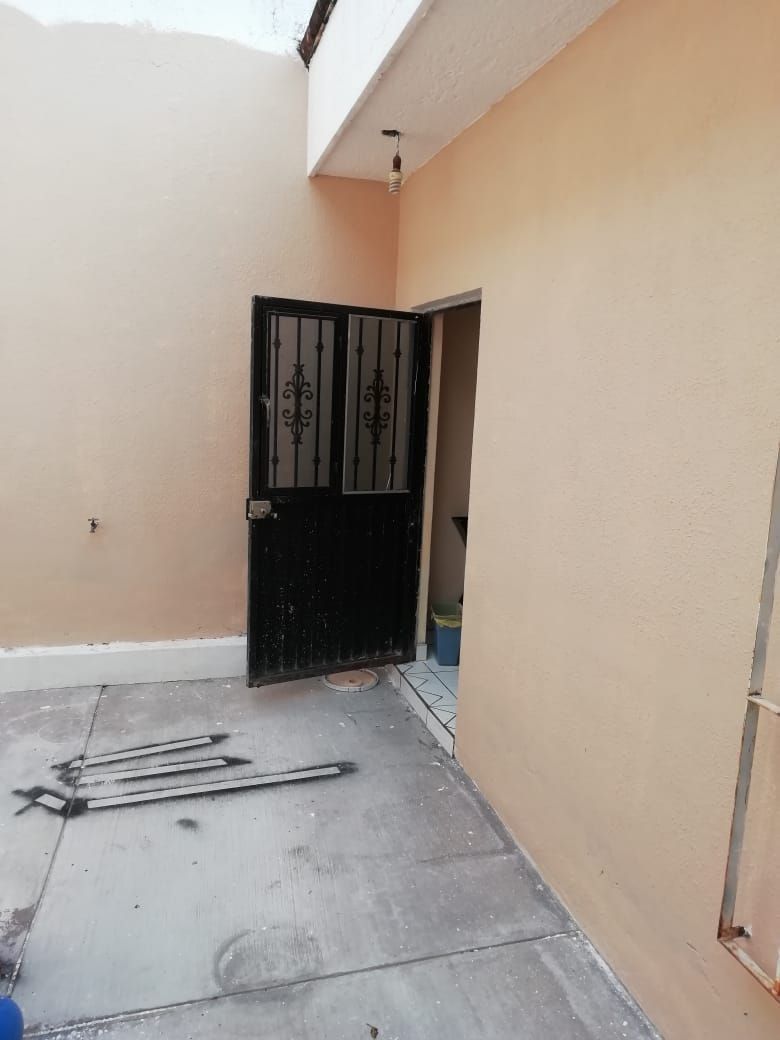 CASA EN RENTA EN COLONIA MOCTEZUMA (I) $4,500