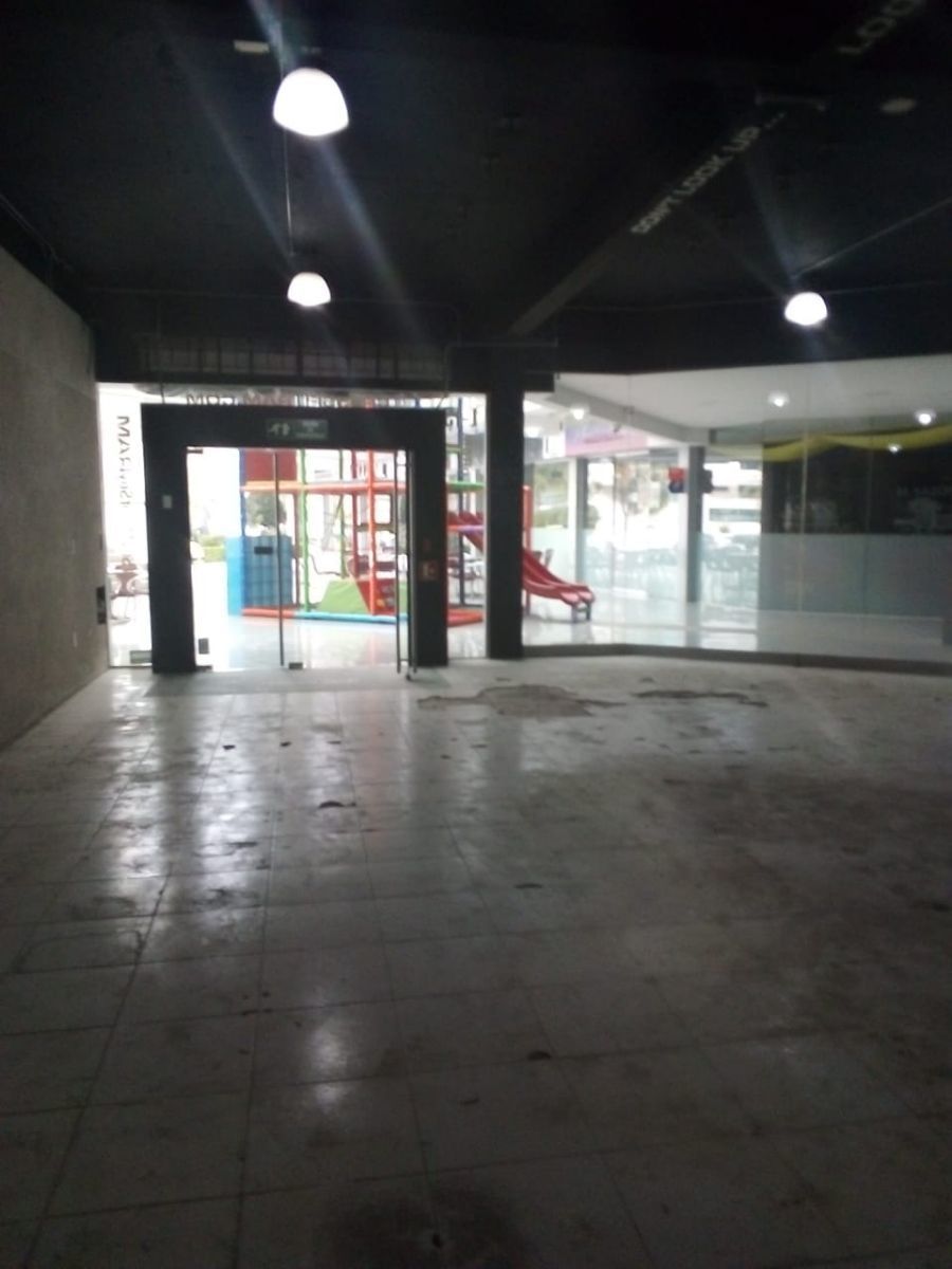 Local Comercial en renta en interlomas