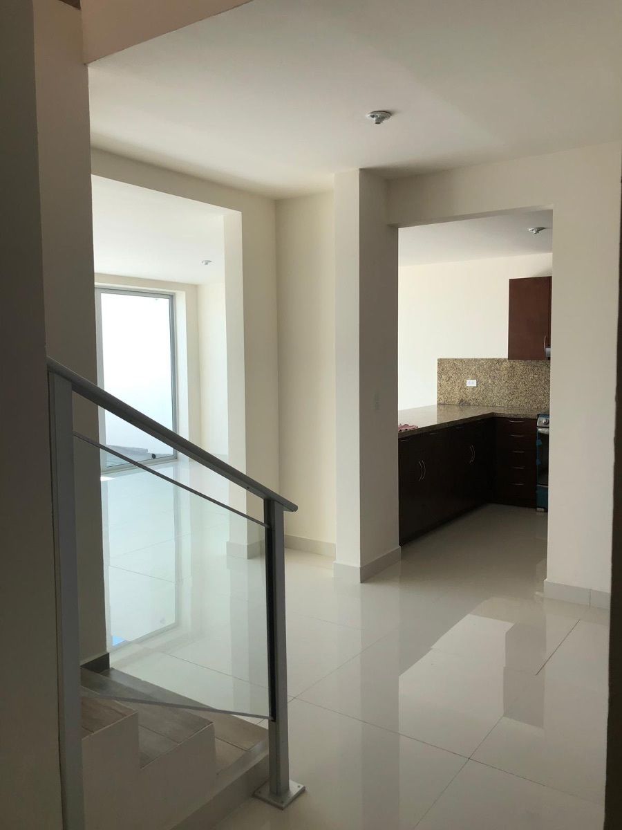Casa en Misiones del Pedregal, Tijuana, foto 6 de 24