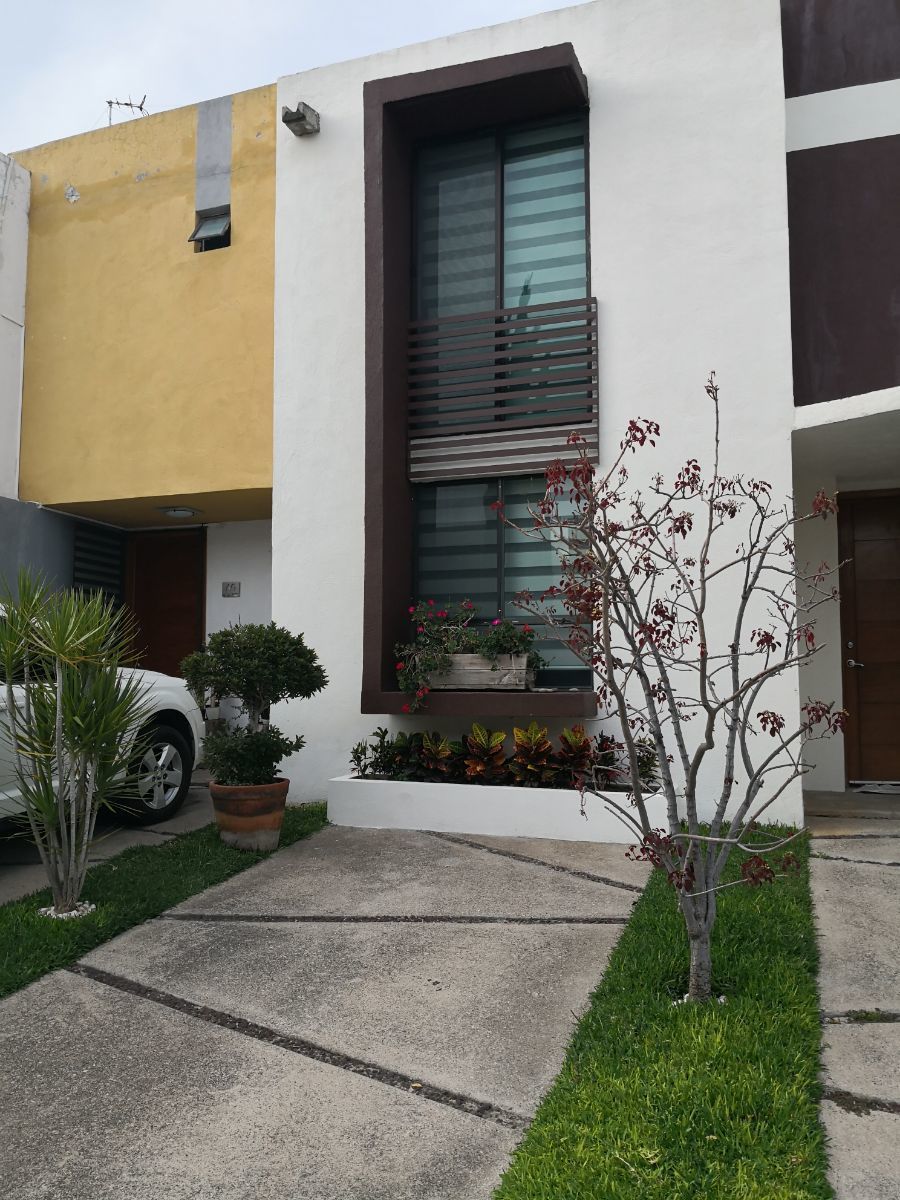 Casa en Venta en la Zona Sur, Foresta Santa Anita, Tlajomulco | EasyBroker