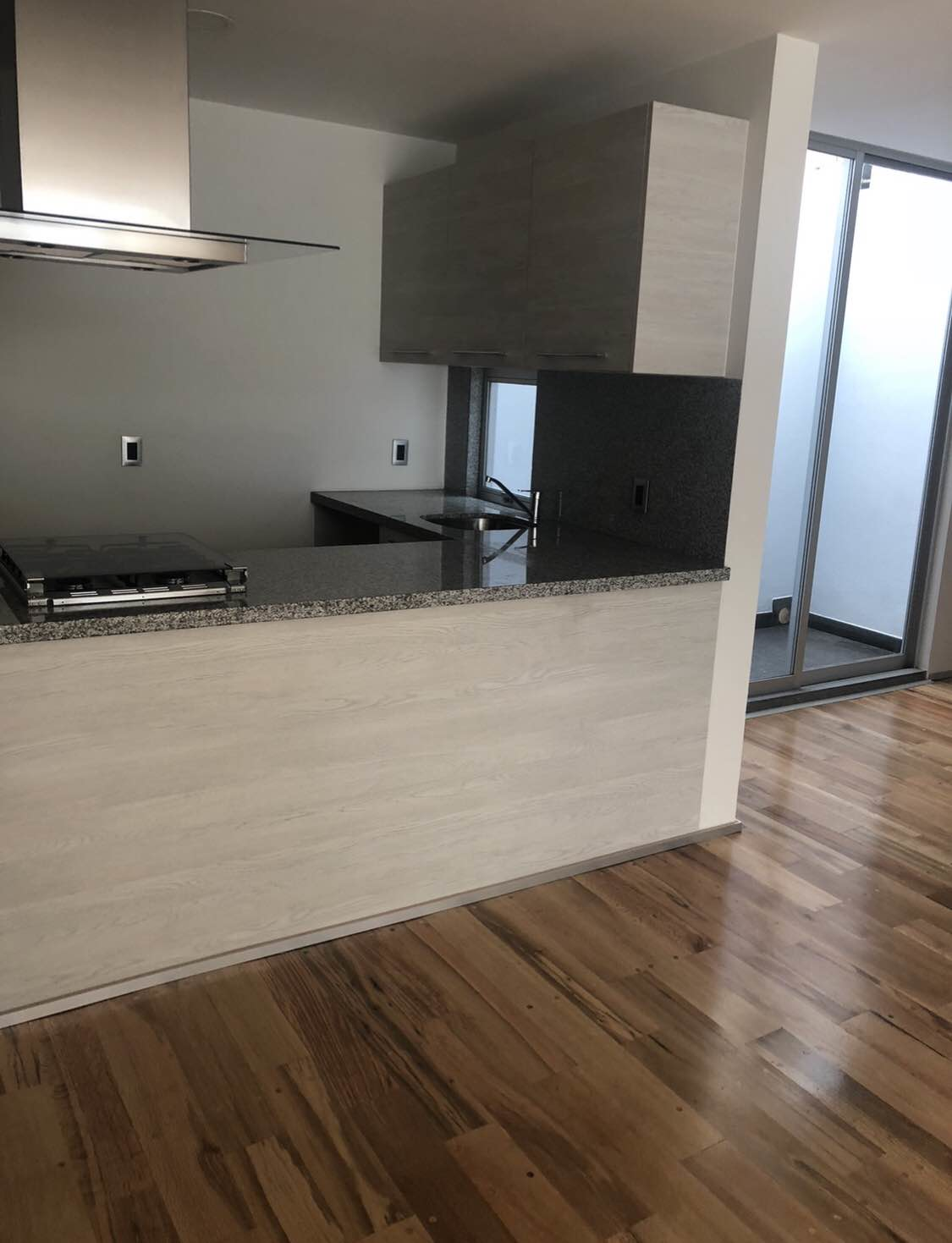 3 of 14: COCINA ABIERTA