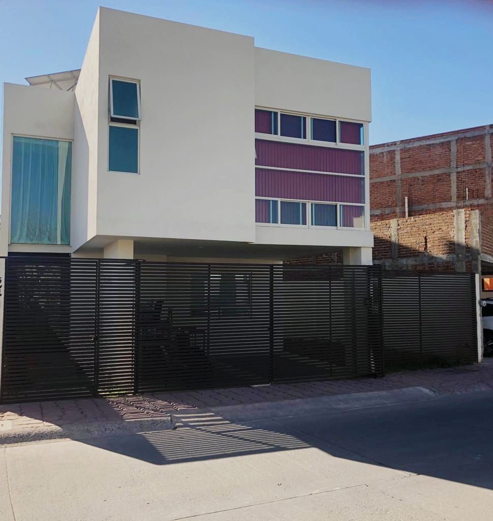 Casa En Jardines De Santa Fé Guanajuato, 0 M², $ - Allproperty