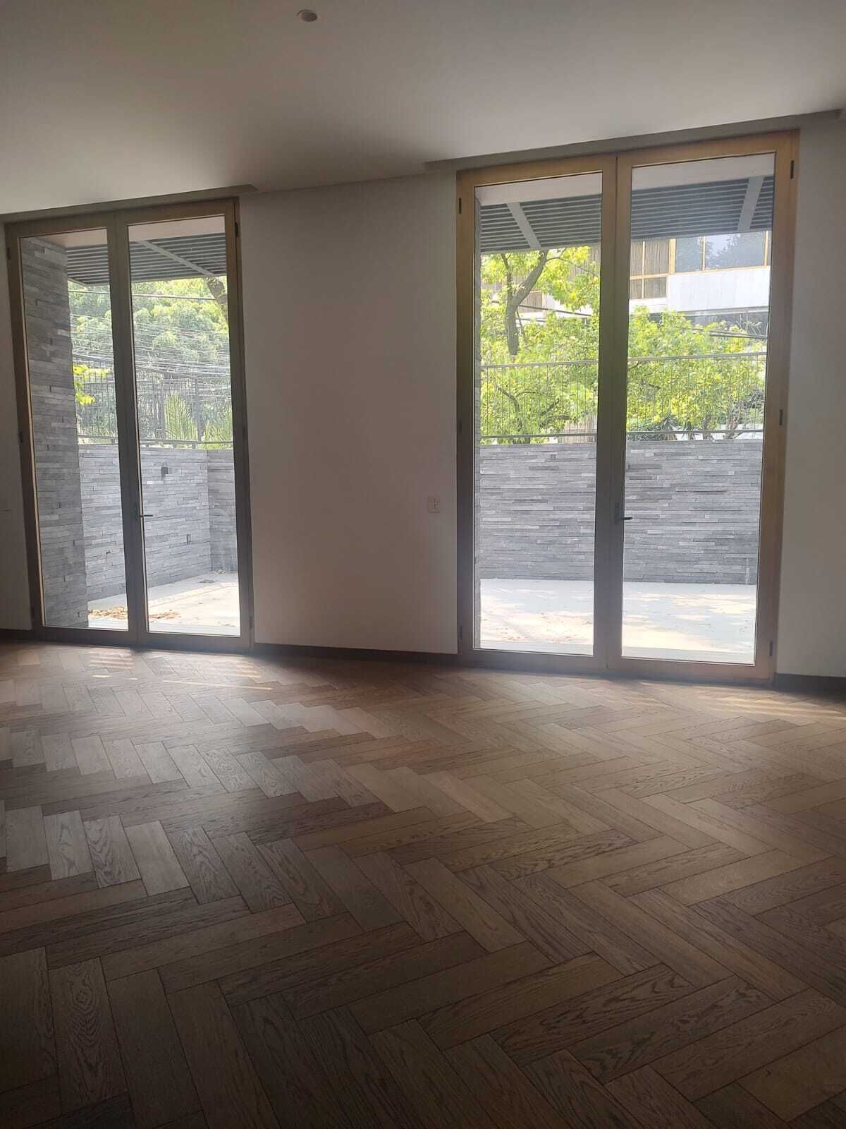 2 de 29: estancia con terraza