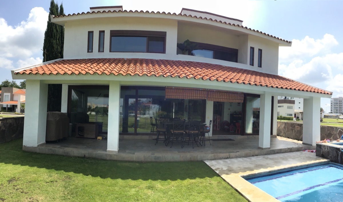 Casa en venta en Paraíso Country Club, Cuernavaca, Morelos