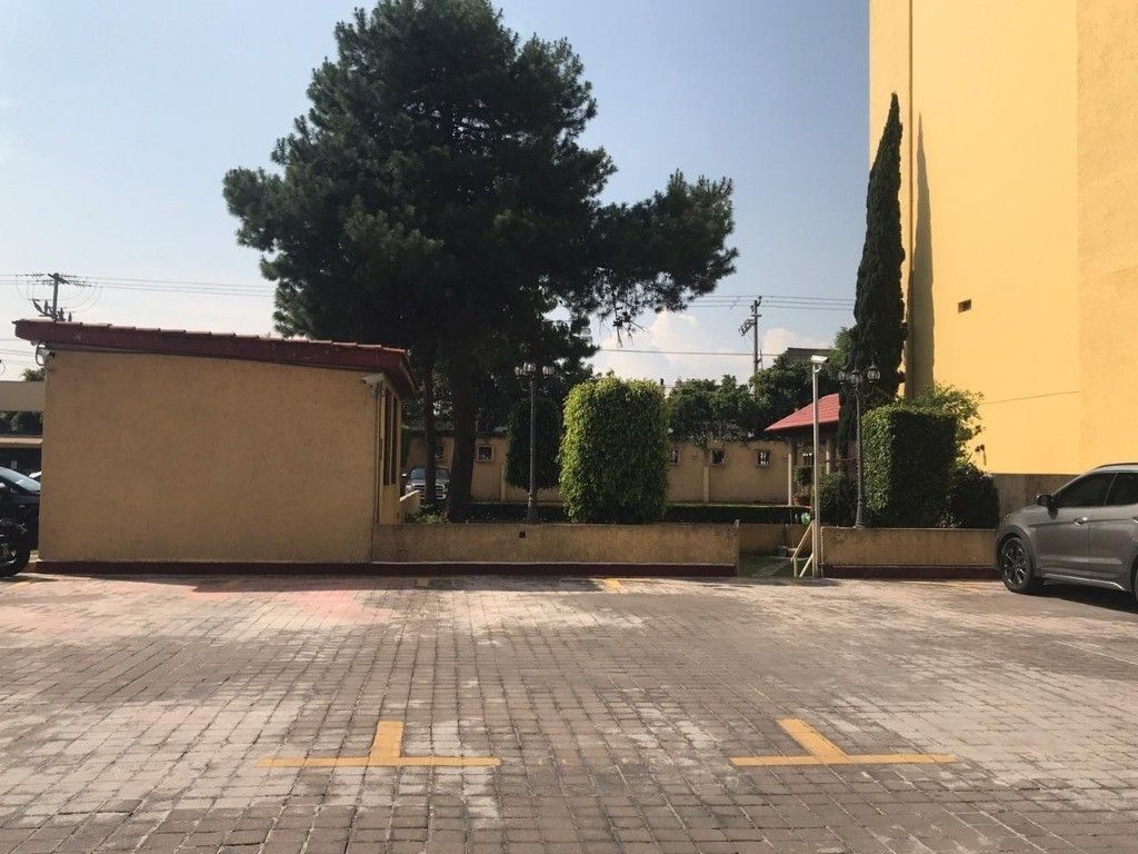 3 de 16
