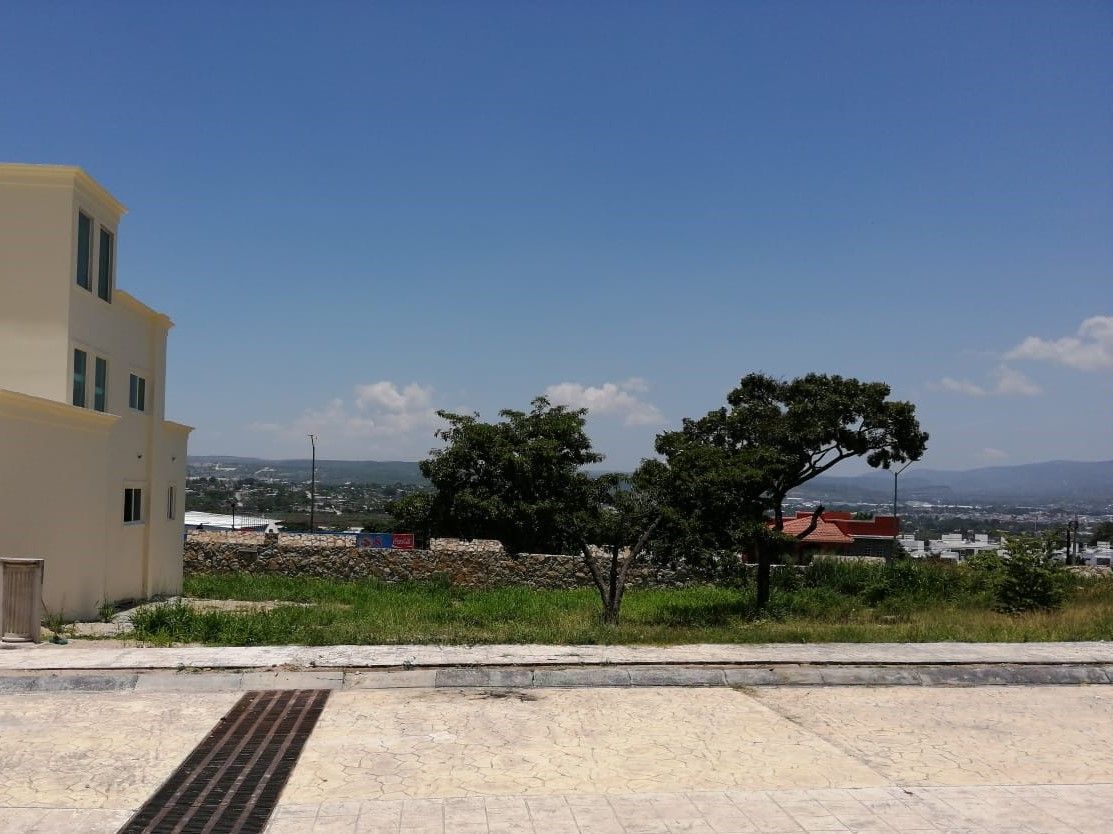 1 de 3