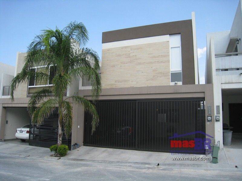 Archivo - venta en Puerta de Hierro, Monterrey; privada con alberca y casa  club. | EasyBroker