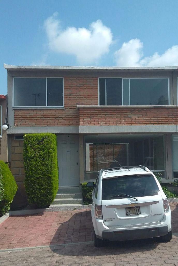 VENTA O RENTA CASA EN CANDILES QUERETARO BIEN UBICADA!! | EasyBroker