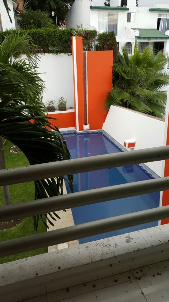 9 de 34