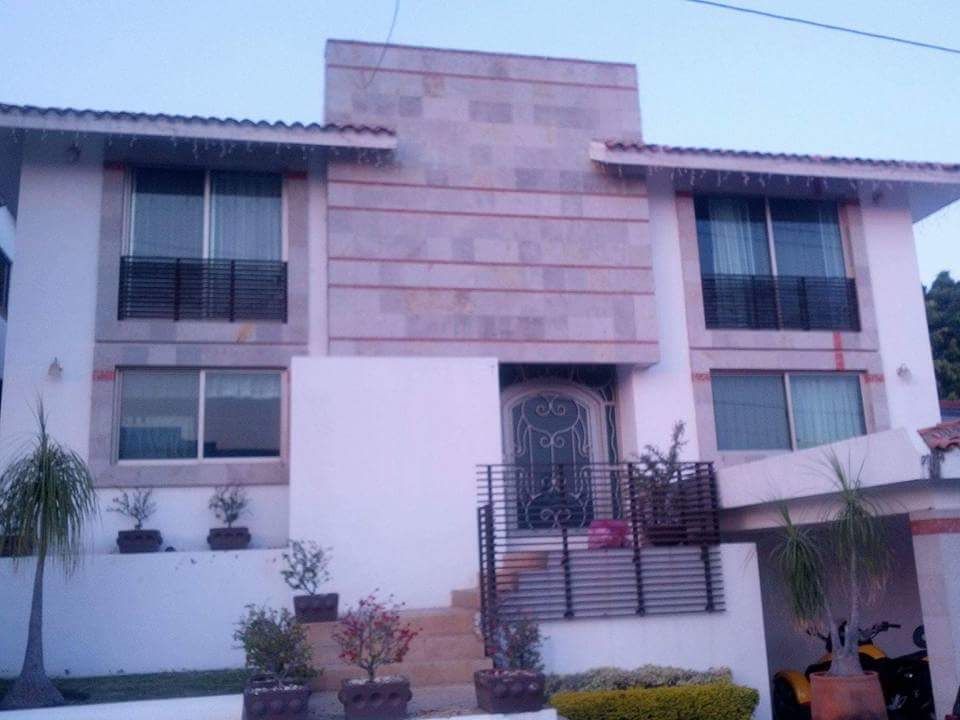 4 de 34