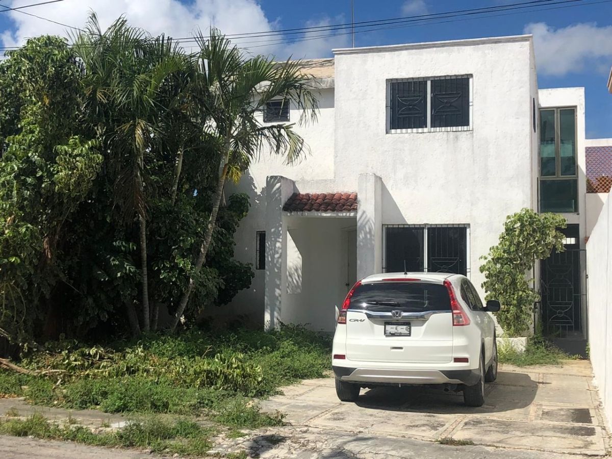 CASAS EN VENTA EN MERIDA CHUBURNA 4 RECAMARAS, 3 BAÑOS Y MEDIO | EasyBroker