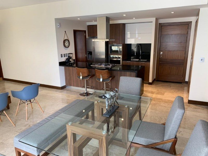 5 de 19: otra vista comedor y cocina