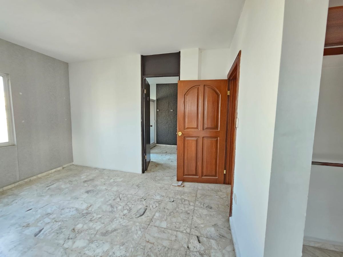 25 de 52: Rec 2 con baño completo y closet