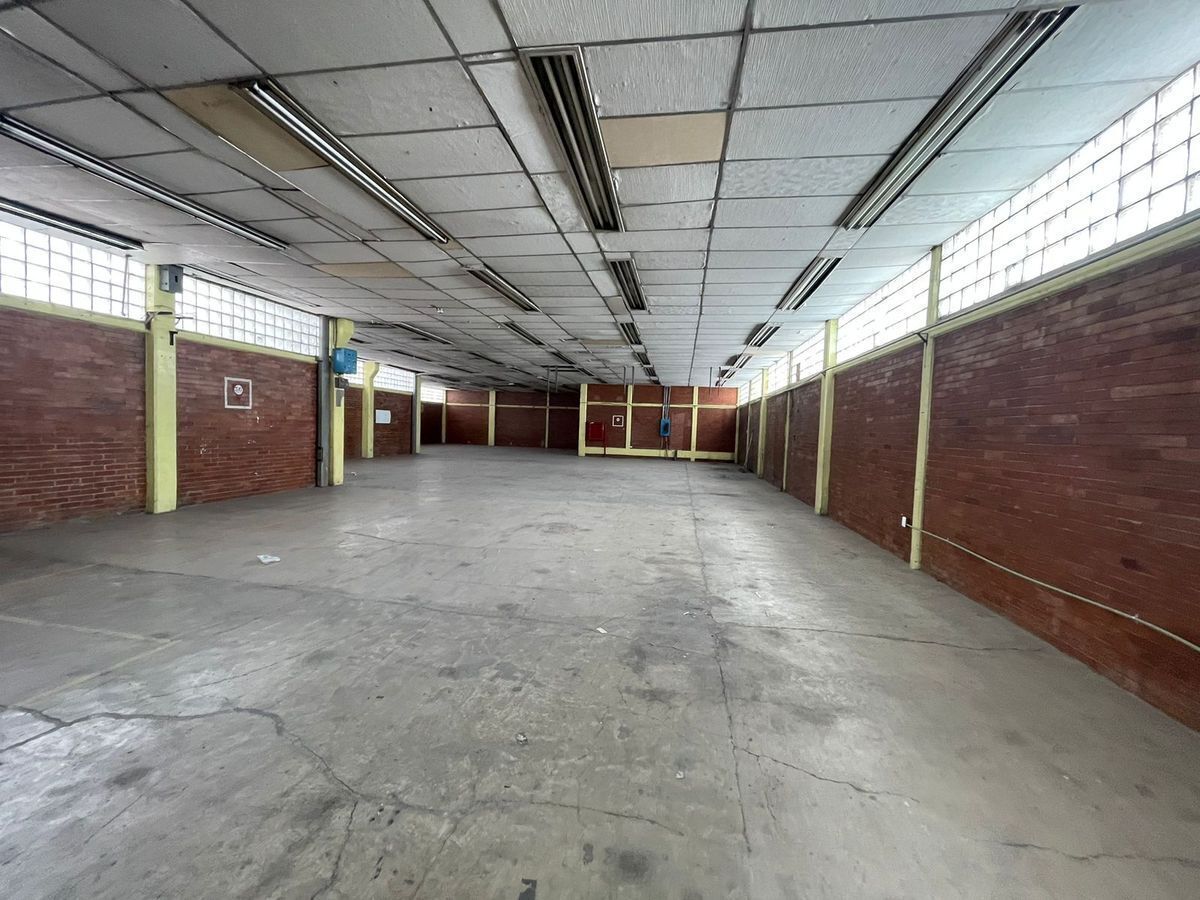Industrial Warehouse in Puente de Vigas, Tlalnepantla de Baz, photo 2 of 19