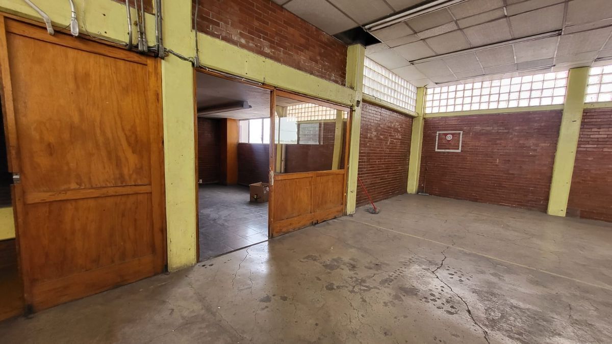 Industrial Warehouse in Puente de Vigas, Tlalnepantla de Baz, photo 13 of 19
