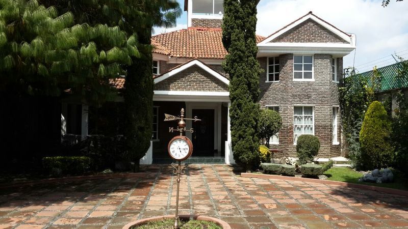 Hermosa Casa tipo Ingles / Venta Toluca