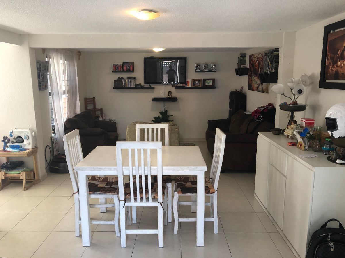 3 de 17: Area social